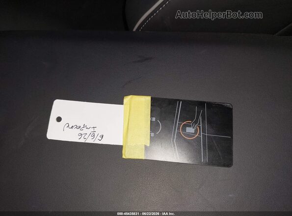 7G2CEHED9SA074850 2025 TESLA CYBERTRUCK Серый Вид панели приборов