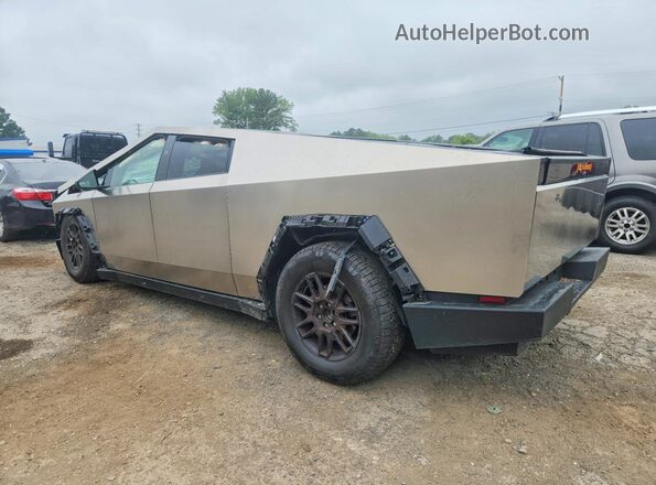 7G2CEHED9SA078638 2025 TESLA CYBERTRUCK Silver Հետևի ձախ