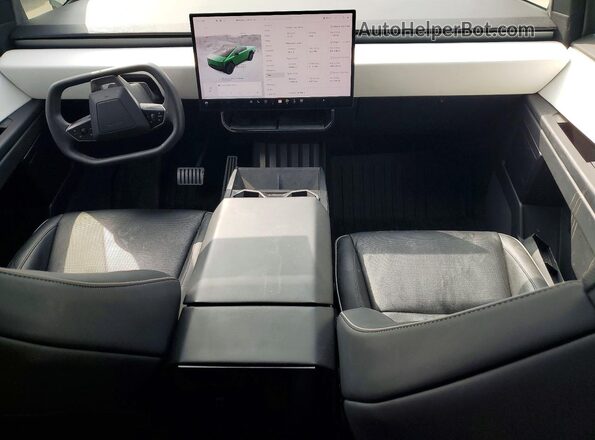 7G2CEHEDXRA020211 2024 TESLA CYBERTRUCK Green Widok deski rozdzielczej