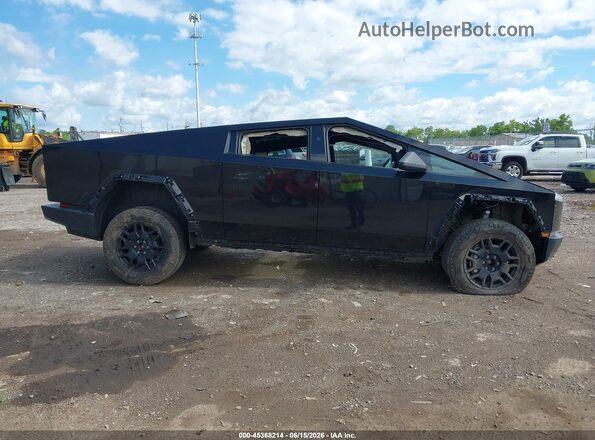 7G2CEHEE2RA016209 2024 TESLA CYBERTRUCK Черный Вид щитка приборов