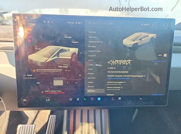 7G2CEHEE9SA062500 2025 TESLA CYBERTRUCK Silver Սարքավորումների վահանակի տեսք