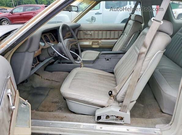 7G87F252558 1977 FORD THUNDERBIRD Beige Вид салону спереду