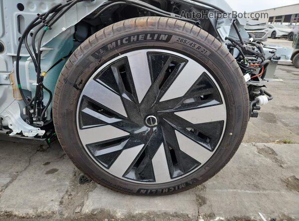 7JDEV3VL1SG020206 2025 VOLVO EX90 White 