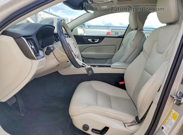 7JR102FK2LG057239 2020 VOLVO S60 Cream Սալոնի դիմացի տեսք