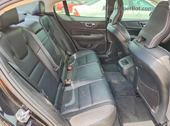7JR102FK3LG038716 2020 VOLVO S60 Black Rear seats view