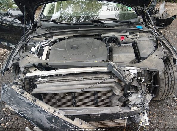 7JR102FK3LG065656 2020 VOLVO S60 Black Rear view