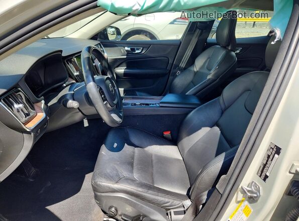 7JR102TZ2MG107821 2021 VOLVO S60 Gray Սալոնի դիմացի տեսք