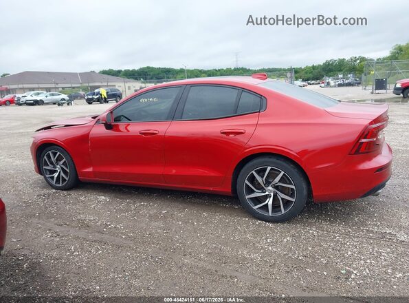 7JRA22TK0LG073082 2020 VOLVO S60 Red 