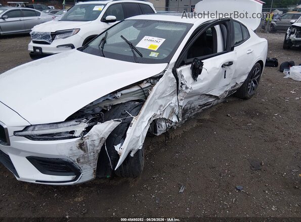 7JRA22TK8LG046910 2020 VOLVO S60 Белый Вид спереди