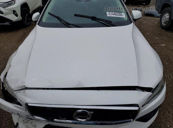 7JRA22TKXKG015057 2019 VOLVO S60 White Widok wnętrza z tyłu