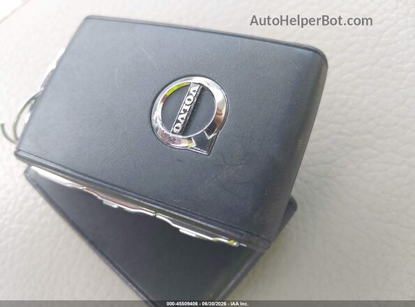 7JRA22TKXLG033673 2020 VOLVO S60 Gray Dashboard view