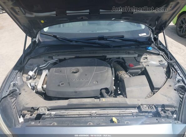 7JRA22TKXLG033673 2020 VOLVO S60 Gray Rear view