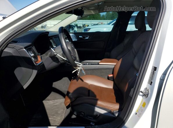 7JRA22TL1KG010838 2019 VOLVO S60 White Vista interior delantera