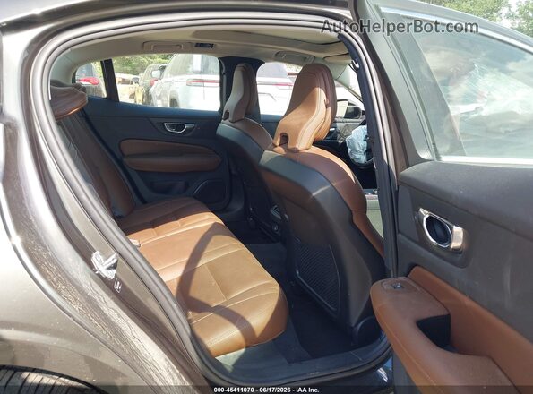 7JRA22TL2LG036818 2020 VOLVO S60 Green Widok naklejki z numerem VIN