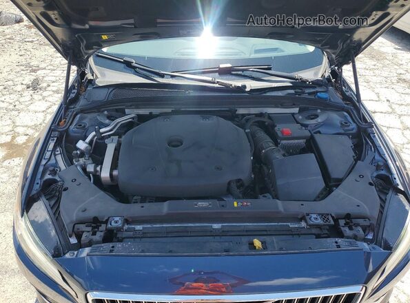 7JRA22TL5LG060403 2020 VOLVO S60 Blue Rear interior view