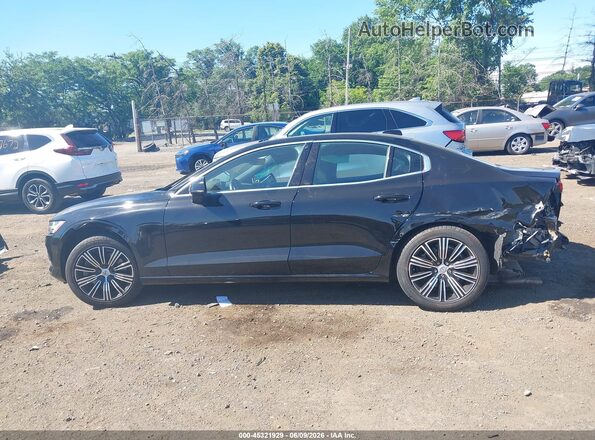 7JRA22TL6LG063990 2020 VOLVO S60 Black 360 interior view