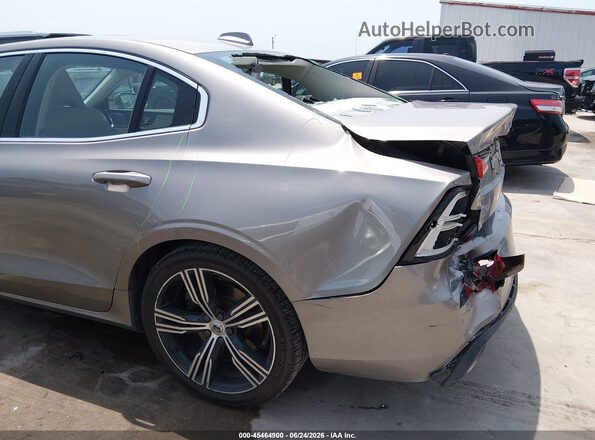 7JRA22TL7KG000878 2019 VOLVO S60 Gray 