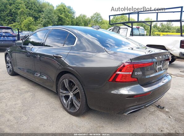 7JRA22TLXKG004746 2019 VOLVO S60 Серый Задняя левая четверть