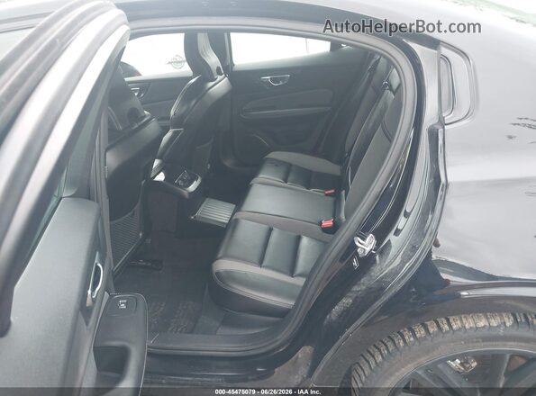 7JRH60FD5NG192477 2022 VOLVO S60 RECHARGE PLUG-IN HYBRID Black Vista de la etiqueta del VIN
