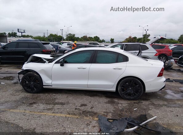 7JRL12FH1RG281783 2024 VOLVO S60 White Widok wnętrza 360 stopni
