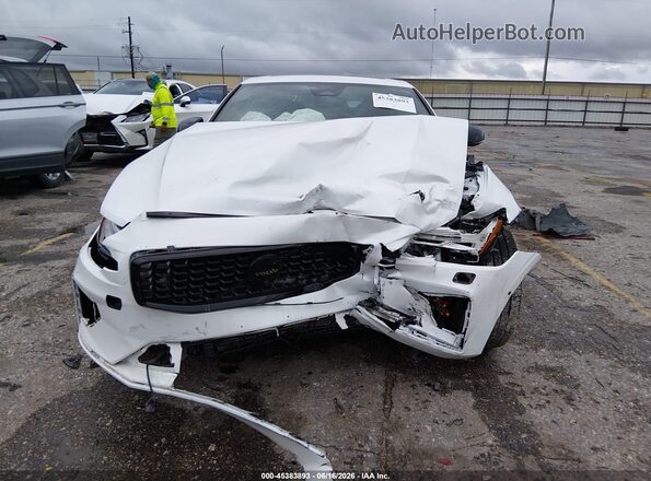 7JRL12FH1RG281783 2024 VOLVO S60 White Widok zestawu wskaźników
