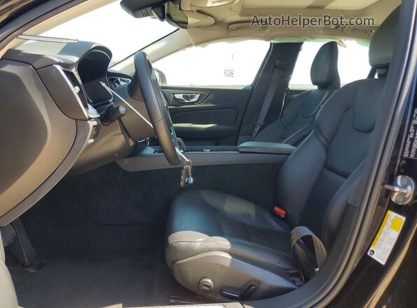 7JRL12FK7RG324986 2024 VOLVO S60 Black Vista interior delantera