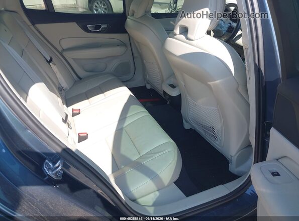 7JRL12FZ3NG153824 2022 VOLVO S60 Gray Widok naklejki z numerem VIN