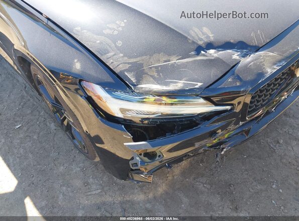 7JRL12TH8RG288539 2024 VOLVO S60 Black Front interior view
