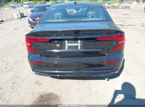 7JRL12TH8RG288539 2024 VOLVO S60 Black 