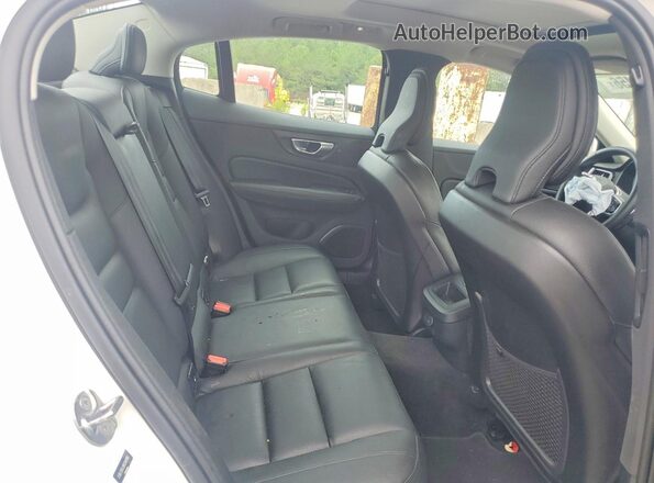 7JRL12TLXRG304986 2024 VOLVO S60 Белый Вид задних сидений