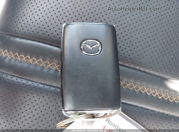 7MMVAADW4SN132157 2025 MAZDA CX-50 HYBRID White Առջևի վահանակի տեսք