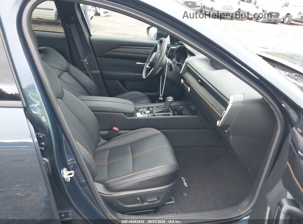 7MMVAAEW0SN135846 2025 MAZDA CX-50 HYBRID Blue Front interior view