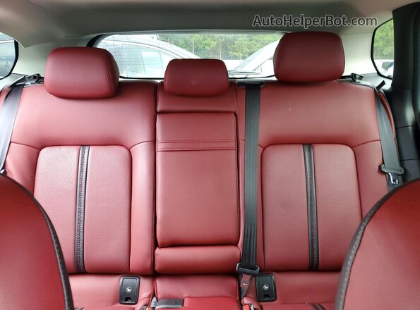 7MMVAAEW9SN139457 2025 MAZDA CX-5 Gray Widok tylnych siedzeń