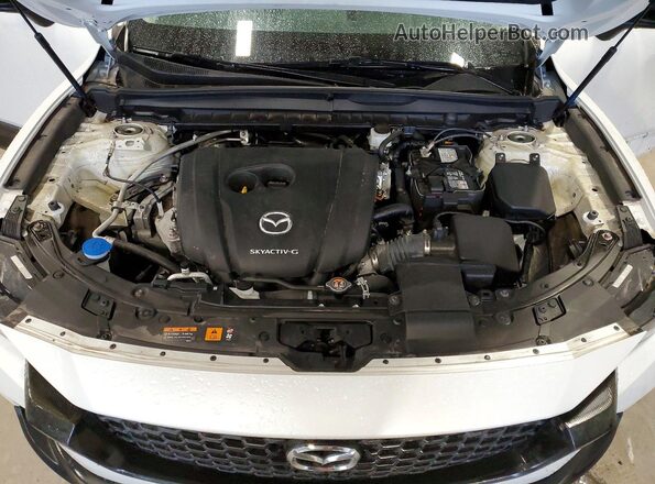 7MMVABAM4RN163301 2024 MAZDA CX-5 White Vista del compartimento del motor