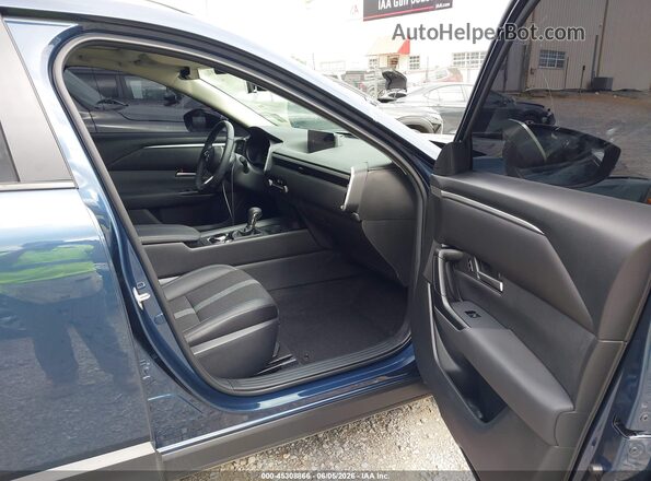 7MMVABBL1TN463312 2026 MAZDA CX-5 Blue Սալոնի դիմացի տեսք