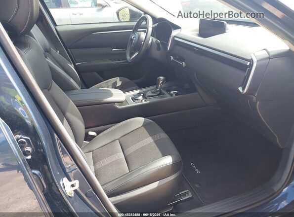 7MMVABBM6SN345764 2025 MAZDA CX-5 Blue Vista interior delantera
