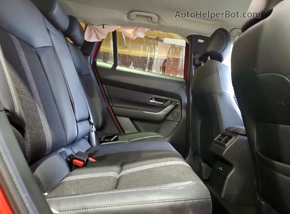 7MMVABBM7RN198848 2024 MAZDA CX-5 Red Widok wnętrza z tyłu
