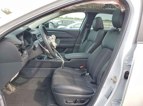 7MMVABCM2PN112504 2023 MAZDA CX-5 White Widok wnętrza z przodu