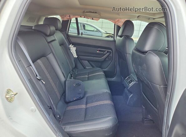 7MMVABDM5RN194729 2024 MAZDA CX-5 White Vista interior trasera