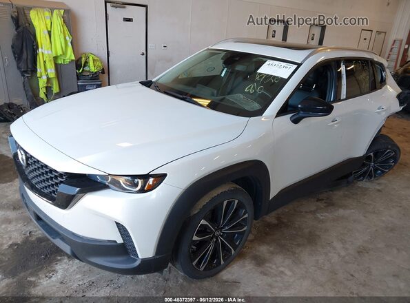 7MMVABEM0PN121828 2023 MAZDA CX-5 White Front left