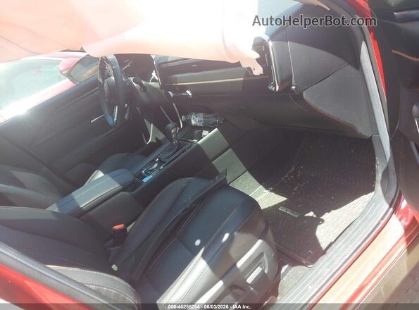 7MMVABEM3SN338072 2025 MAZDA CX-5 Red Widok wnętrza z przodu