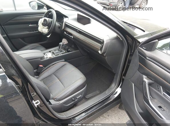 7MMVABEMXSN390718 2025 MAZDA CX-5 Black Սալոնի դիմացի տեսք