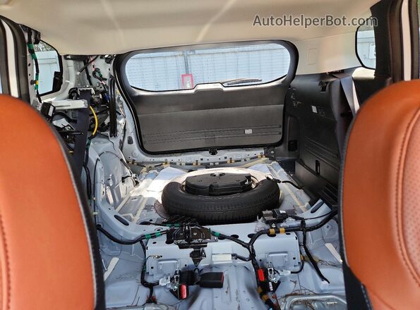 7MMVABEY4PN117963 2023 MAZDA CX-5 White Հետևի նստատեղերի տեսք