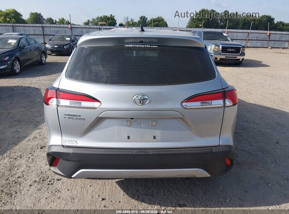 7MUAAAAG7PV050250 2023 TOYOTA COROLLA CROSS Silver 