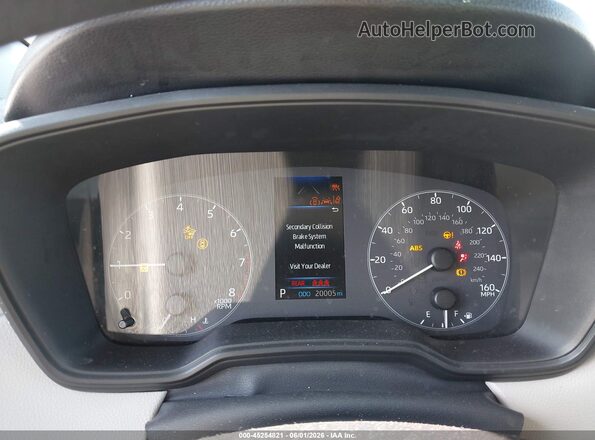 7MUAAAAG9RV114632 2024 TOYOTA COROLLA CROSS Silver Widok tylnych siedzeń