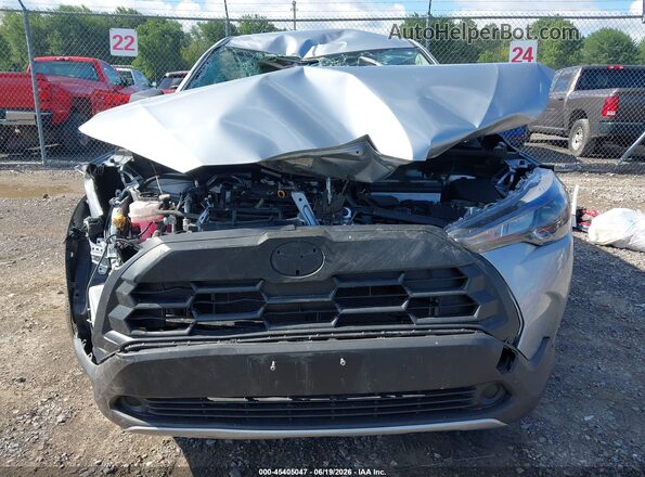 7MUAAABG7TV169165 2026 TOYOTA COROLLA CROSS Silver Rear interior view