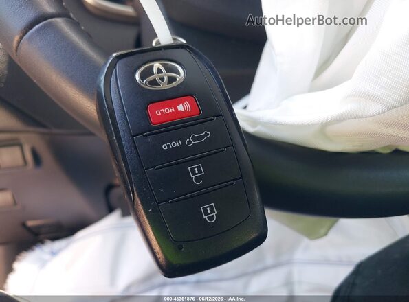 7MUDAABG0SV129568 2025 TOYOTA COROLLA CROSS Серебряный Вид панели приборов