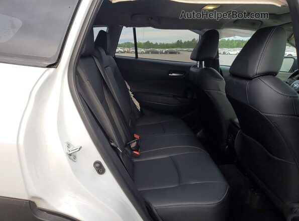 7MUDAABG4SV120968 2025 TOYOTA COROLLA White Սալոնի հետևի տեսք