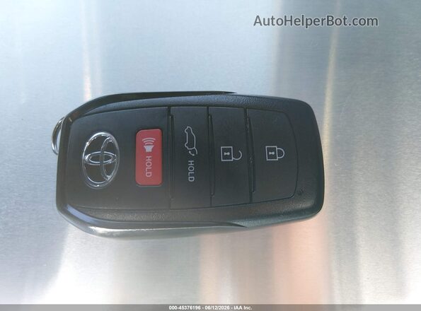 7MUDAABG4TV160629 2026 TOYOTA COROLLA CROSS White წინა პანელის ხედი
