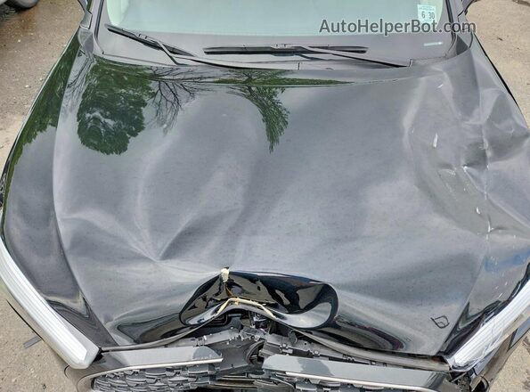 7MUDAABG9SV138480 2025 TOYOTA COROLLA Черный 